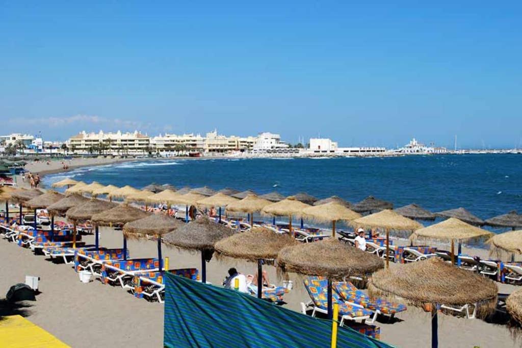 Apartamento Junto Al Mar En Puerto Marina Apartment Беналмадена Екстериор снимка
