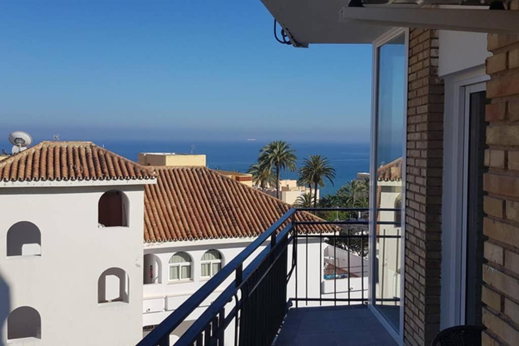 Apartamento Junto Al Mar En Puerto Marina Apartment Беналмадена Екстериор снимка