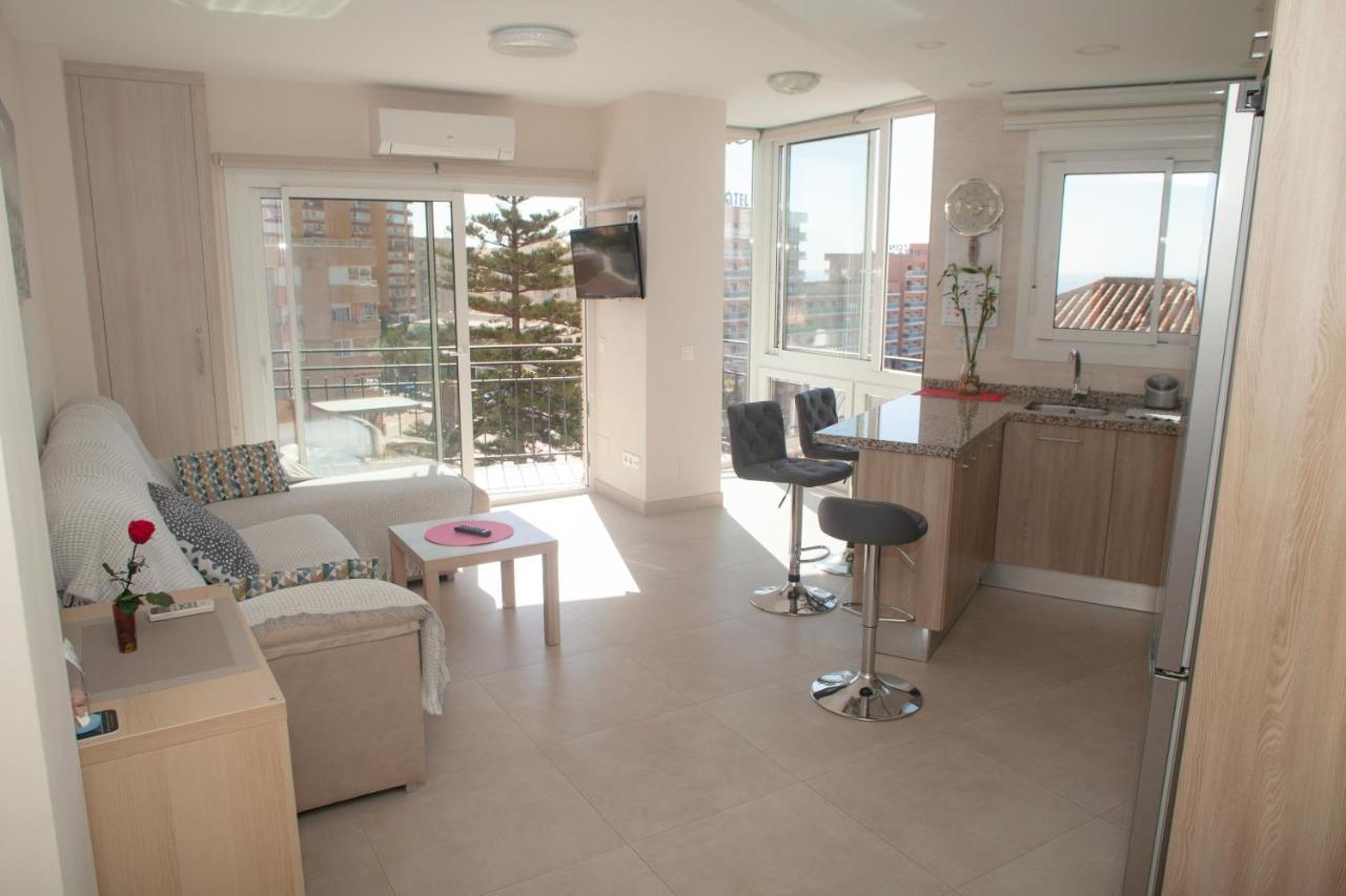 Apartamento Junto Al Mar En Puerto Marina Apartment Беналмадена Екстериор снимка